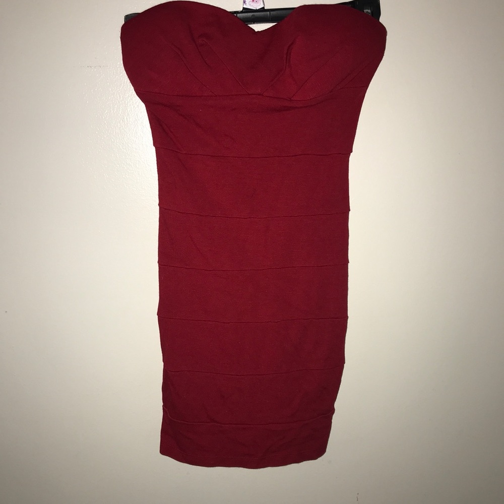 Forever 21 tune red dress